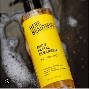 Here Beautiful Daily Facial Cleanser with Vitamin C